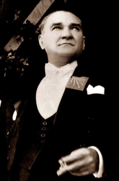 Mustafa Kemal Atatürk resmi 